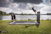 Load image into Gallery viewer, BERG Ultim Pro Bouncer FlatGround Trampolines 500 + AeroWall 2x2 BLK&GRY