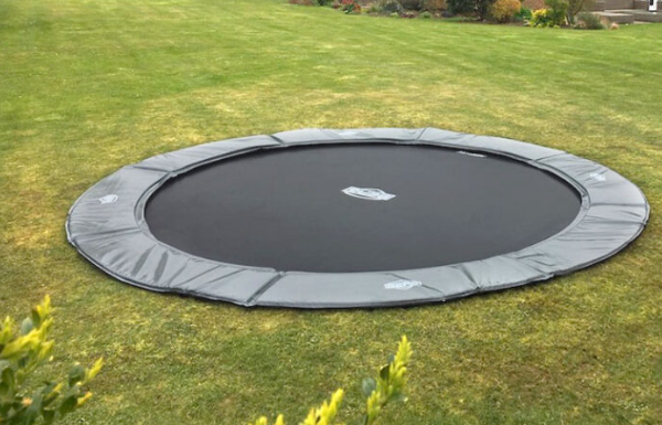 How to Know When To Replace Your Trampoline?