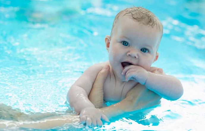 Tips for Taking Your Baby Swimming
