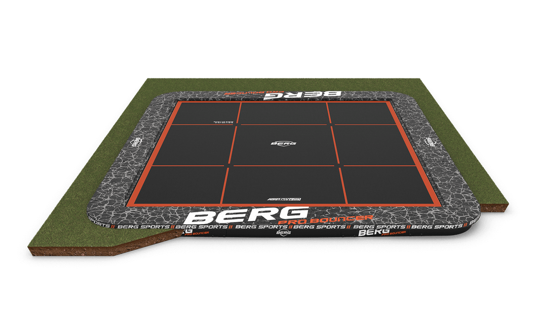BERG SPORTS Ultim Pro Bouncer FlatGround 5x5