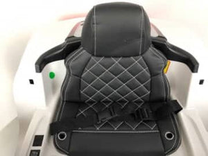 AUDI R8 12v, music module, leather seat, rubber EVA tires (JJ2198)